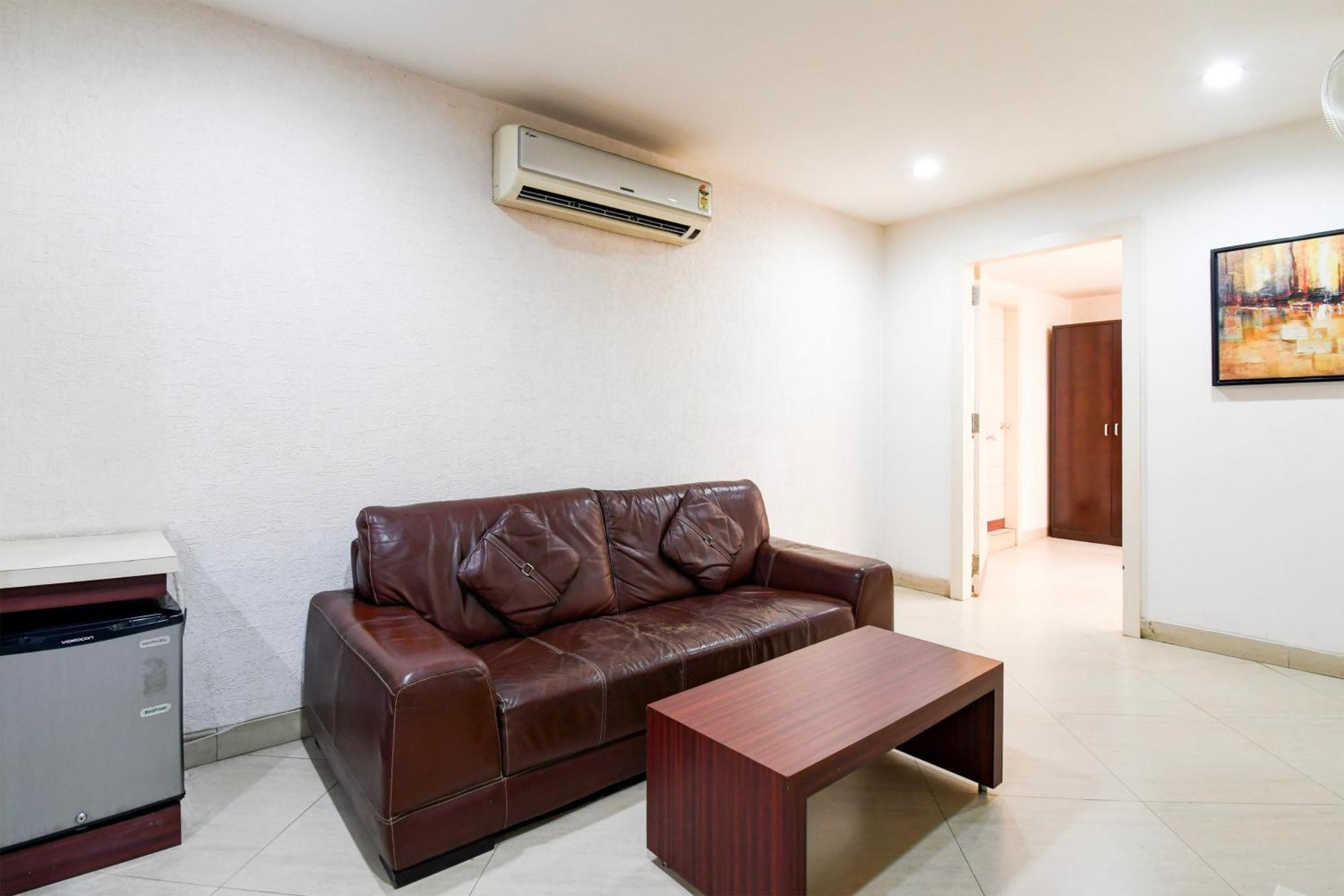 Super Townhouse Harmu Road Formerly Elite City Ranchi Exterior foto